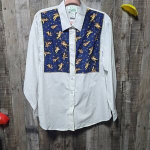 The Quacker Factory Vintage White Cherub Angel Graphic Button Up Shirt